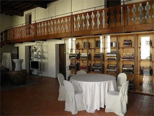 Hotel Relais Fontevivo 3*,